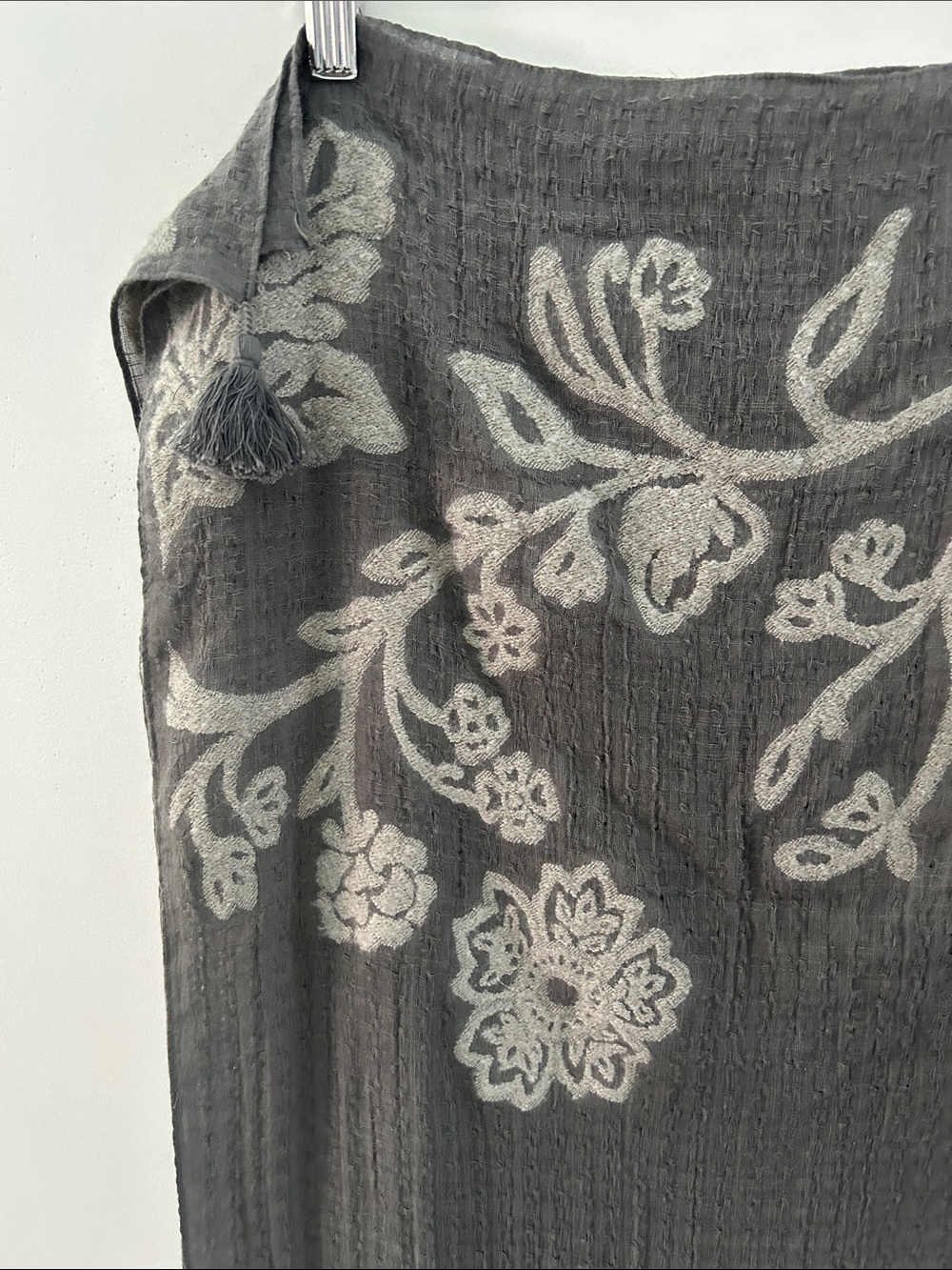 Pure Jill Gray Floral Embroidered Scarf Lightweight Drape Summer Evening Wrap - Picture 2 of 11